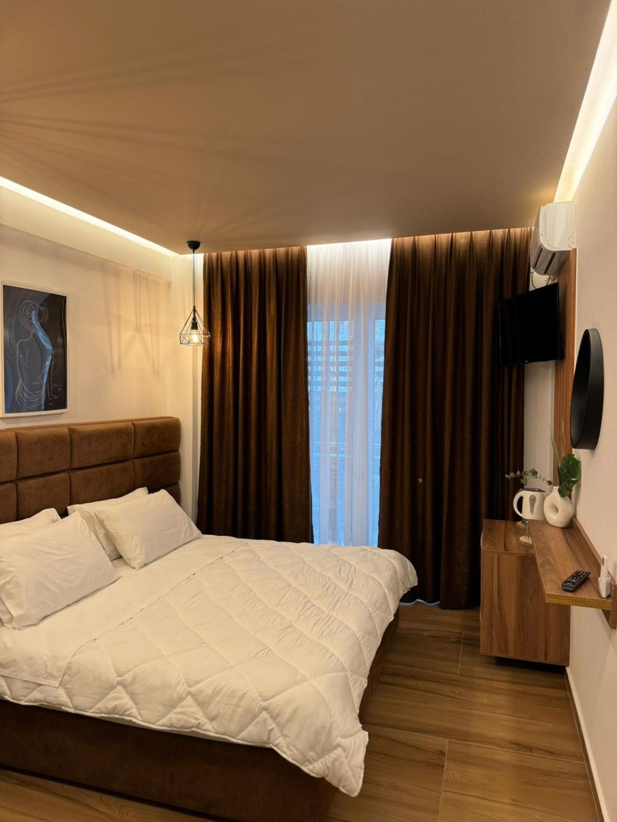 Ansi Paradiso Apartaments Sarandë 외부 사진
